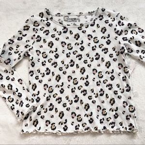 ❤️ 3 for $20 ❤️ Harper Canyon Animal Print top